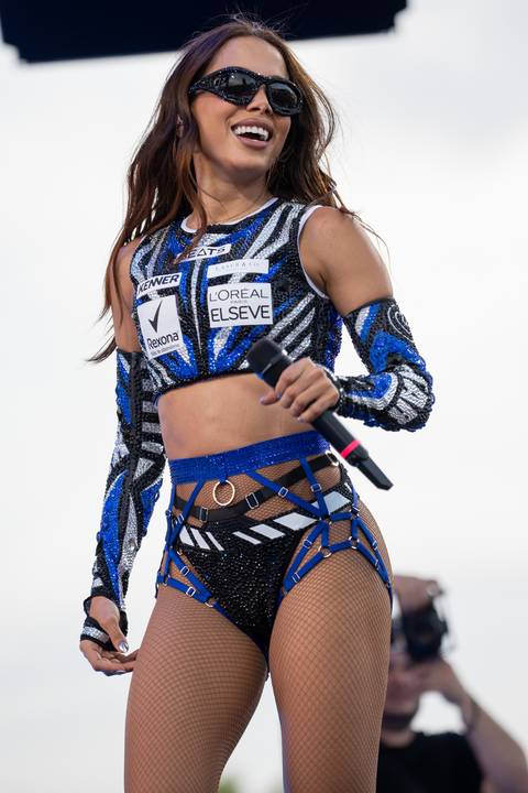 Anitta - Ensaios de Anitta Floripa 2025'
