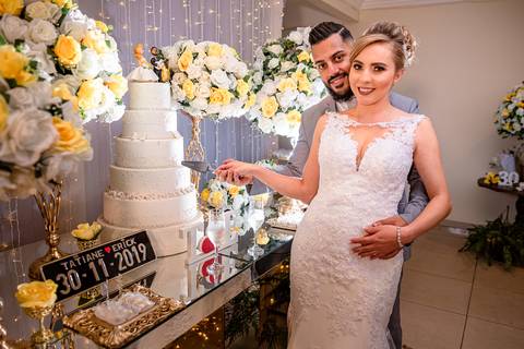 fotografo-danilo-farias-vestido-de-noiva-festa-de-casamento-noivo-sapato-do-noivo-buque-aliancas-madrinhas'