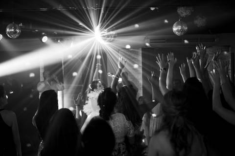 madrinhas-de-casamento, madrinhas, fotografo-de-casamento, fotografo, danilo-farias, drinks, brinde, casamento-rustico, casamento-de-dia, casamento-natureza, casamento-ao-ar-livre, ensaio-de-casal, ensaio-pre-casamento'