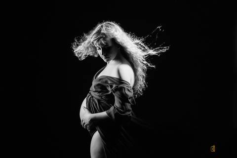 sessão fotografica gravida. sessão fotografica. foto gravidez. preto e branco'