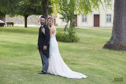 fotografia de casamento. fotografo de casamento. noivo e noiva. vestido de noiva. '