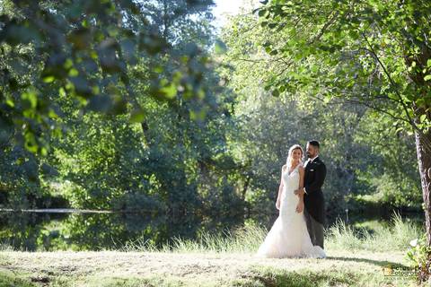 fotografia de casamento. fotografo de casamento. noivo e noiva. vestido de noiva. '