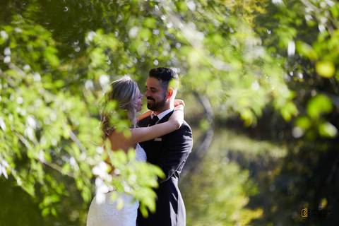 fotografia de casamento. fotografo de casamento. noivo e noiva. vestido de noiva. '