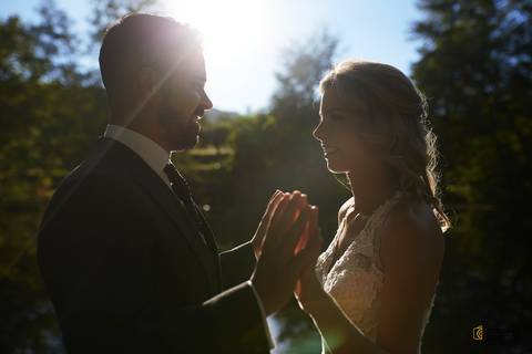 fotografia de casamento. fotografo de casamento. noivo e noiva. vestido de noiva. '