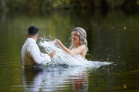 fotografia de casamento. fotografo de casamento. noivo e noiva. vestido de noiva.  '