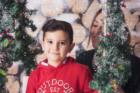 Sessão fotográfica de natal em família. Sessão fotográfica de família. Sessão fotográfica temática.'