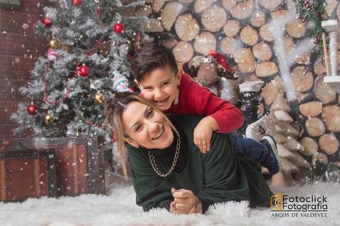 Sessão fotográfica de natal em família. Sessão fotográfica de família. Sessão fotográfica temática.'