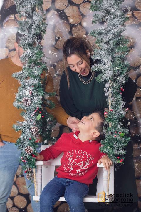 Sessão fotográfica de natal em família. Sessão fotográfica de família. Sessão fotográfica temática.'