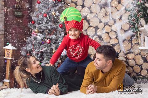 Sessão fotográfica de natal em família. Sessão fotográfica de família. Sessão fotográfica temática.'