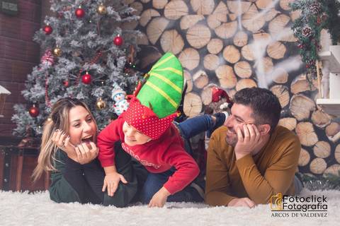 Sessão fotográfica de natal em família. Sessão fotográfica de família. Sessão fotográfica temática.'