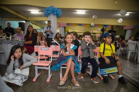 Formatura do primeiro ano do Colégio Cenecista Alberto Torres - CCAT - 2018 - Itaboraí - RJ'