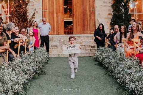 casamentp-diurno-externo-no-lindo-lago-enfesta-giselly-douglas-memory-fotografia'