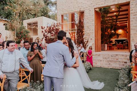 casamentp-diurno-externo-no-lindo-lago-enfesta-giselly-douglas-memory-fotografia'