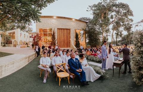 casamentp-diurno-externo-no-lindo-lago-enfesta-giselly-douglas-memory-fotografia'