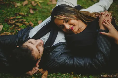 ensaio-pre-casamento-pousada-paraiso-frio-petropolis-casal'