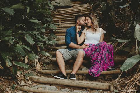 fernanda_e_thiago_ensaio_pre_casamento_urca_golden _retriever_memory_fotografia_pista_claudio_coutinho_mureta'