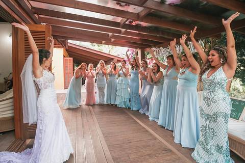 casamento no campo, fotografo de casmaento, vestido de casamento, vestido,noiva, festa, casamento no campo,buque de noiva, fotografo de casamento, casamento por do sol, decoração de casamento'