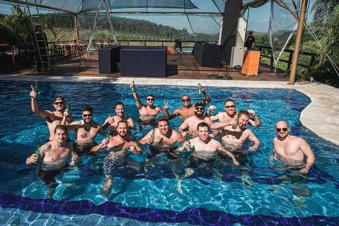 casamento no campo, fotografo de casmaento, vestido de casamento, vestido,noiva, festa, casamento no campo,buque de noiva, fotografo de casamento, casamento por do sol, decoração de casamento'