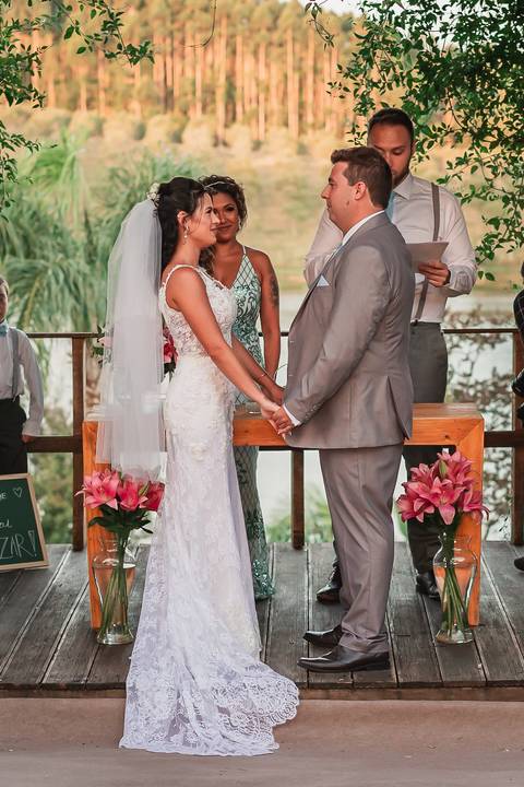 casamento no campo, fotografo de casmaento, vestido de casamento, vestido,noiva, festa, casamento no campo,buque de noiva, fotografo de casamento, casamento por do sol, decoração de casamento'