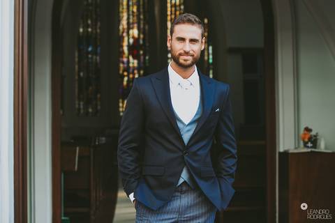 casamento, noivo, igreja, terno de noivo, vestido de noiva, buque de noiva, sapato de noivo'