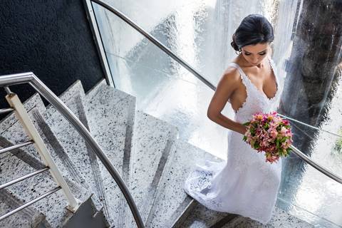 noiva, casamento, mini wedding, vestido de noiva, ensaio fotografico, buque de flores, noivo militar, cerimonial, decoração de casamento, maquiagem de noiva, casamento íntimo '