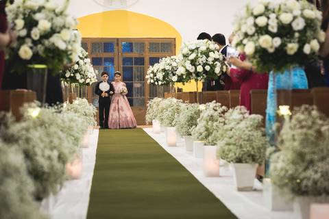 vestido de noiva, casamento, wedding, fotógrafo de casamento, noivos, buque de noiva, dress, festa de casamento, decoração de casamento, padrinhos de casamento, madrinhas, sapato de noiva, make de noiva'