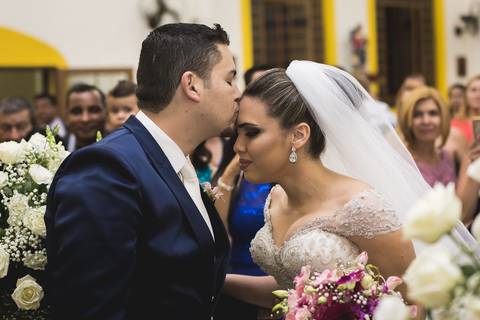 vestido de noiva, casamento, wedding, fotógrafo de casamento, noivos, buque de noiva, dress, festa de casamento, decoração de casamento, padrinhos de casamento, madrinhas, sapato de noiva, make de noiva'