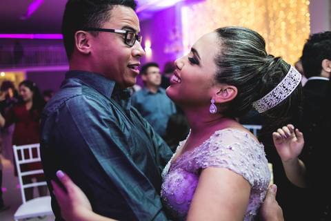 vestido de noiva, casamento, wedding, fotógrafo de casamento, noivos, buque de noiva, dress, festa de casamento, decoração de casamento, padrinhos de casamento, madrinhas, sapato de noiva, make de noiva'