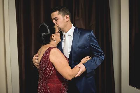 vestido de noiva, casamento, wedding, fotógrafo de casamento, noivos, buque de noiva, dress, festa de casamento, decoração de casamento, padrinhos de casamento, madrinhas, sapato de noiva, make de noiva'