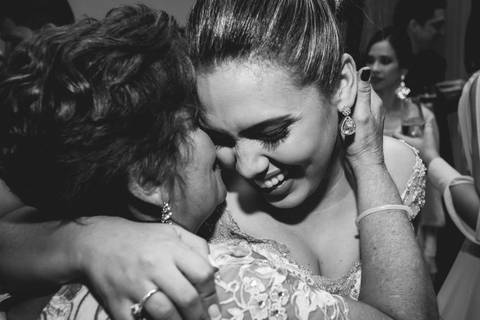 vestido de noiva, casamento, wedding, fotógrafo de casamento, noivos, buque de noiva, dress, festa de casamento, decoração de casamento, padrinhos de casamento, madrinhas, sapato de noiva, make de noiva'