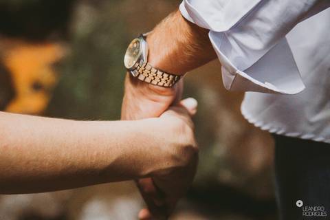 ensaio noivos, cachoeira, fotografia de noivos, ensaio na cachoeira, pré wedding, noiva, noivo, buque de noiva, cascatas '