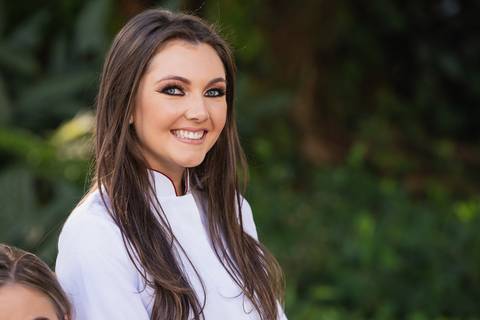 prova de togas, formatura, toga, colação de grau, barrete, odontologia, formanda, formatura, faculdade, universidade'