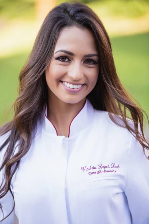 prova de togas, formatura, toga, colação de grau, barrete, odontologia, formanda, formatura, faculdade, universidade'