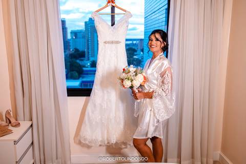 Making of da noiva, casamento, vestido de noiva, aliançados noivos, vestido da noiva, buquê d anoiva, perfume e sapato da noiva'