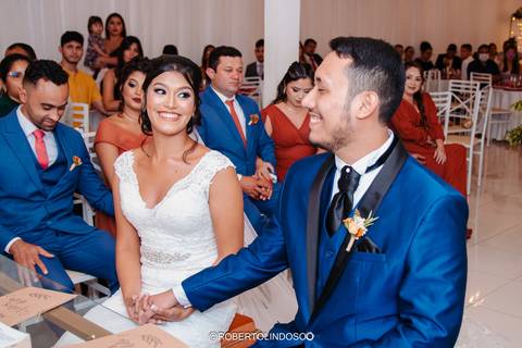 casamento, noivos, soriso noivos, vestido noiva, terno noivo, aliança noivos'