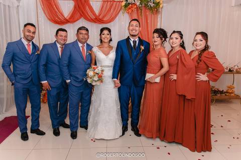 casamento, noivos, soriso noivos, vestido noiva, terno noivo, aliança noivos'