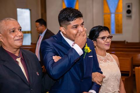 casamento manaus, noiva, buquê, ensaio de casal, vestido de noiva, fotografo manaus, noivo emocionado'