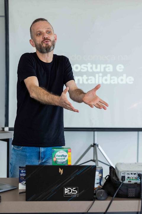 '