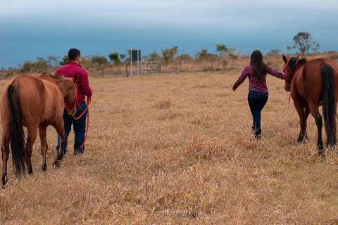 casal em ensaio fotográfico em uberlandia fotógrafo thiagomoon'