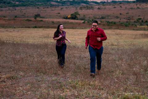 casal em ensaio fotográfico em uberlandia fotógrafo thiagomoon'