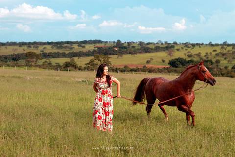 ensaio fotografico feminino externo country em uberlandia minas gerais thiagomoon gallop'