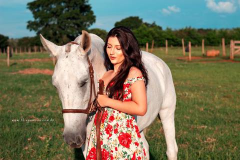 ensaio fotografico feminino externo country em uberlandia minas gerais thiagomoon gallop'