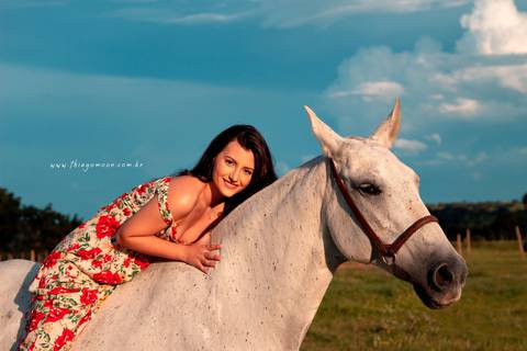 ensaio fotografico feminino externo country em uberlandia minas gerais thiagomoon gallop'