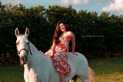 ensaio fotografico feminino externo country em uberlandia minas gerais thiagomoon gallop'