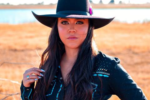 ENSAIO FOTOGRAFICO FEMININO COUNTRY EM UBERLANDIA MINAS GERAIS THIAGOMOON'