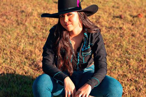 ENSAIO FOTOGRAFICO FEMININO COUNTRY EM UBERLANDIA MINAS GERAIS THIAGOMOON'