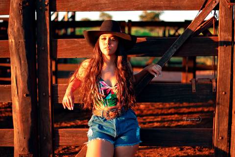 ENSAIO FOTOGRAFICO FEMININO COUNTRY EM UBERLANDIA MINAS GERAIS THIAGOMOON'