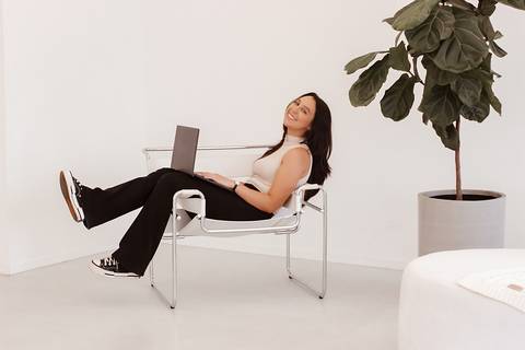 @gabriellyfrazao - social media - Pluralisa'