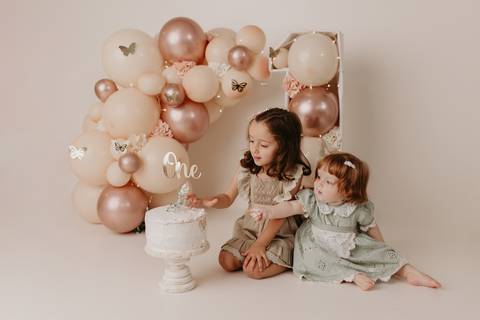 #SmashTheCakeLondrina
#Ensaio1AnoLondrina
#FotografiaDeBebesLondrina
#SmashCakeLondrina
#EnsaioBebê1AnoLondrina
#FotosdeCriança1AnoLondrina
#FotodeAniversarioInfantilLondrina
#SmashCakeSessionLondrina
#EnsaioInfantilLondrina
#FotosSmashCakeLondrina'