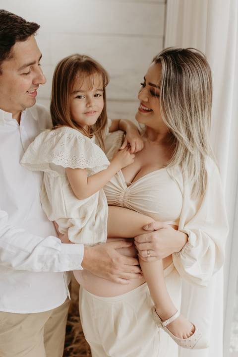 Fotografia de gestante
Ensaio fotográfico de gestante
Barriga de grávida em fotos
Mamãe em espera fotos
Fotos de gravidez inspiradoras
Ideias para sessão de fotos de gestante
Roupas para ensaio de gestante
Londrina e região
Fotografias '